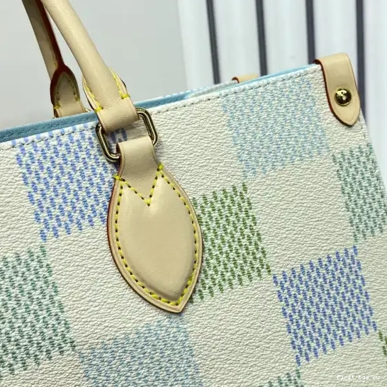 First bag ru LOUIS VUITTON ONTHEGO MM-35*27*14cm 0605